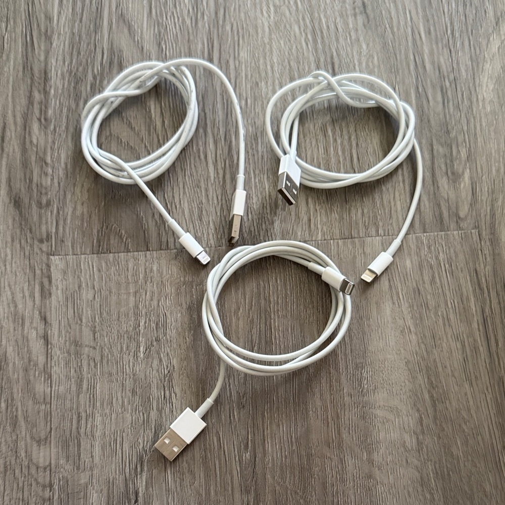 Apple USB to Lightning Charging Cable
